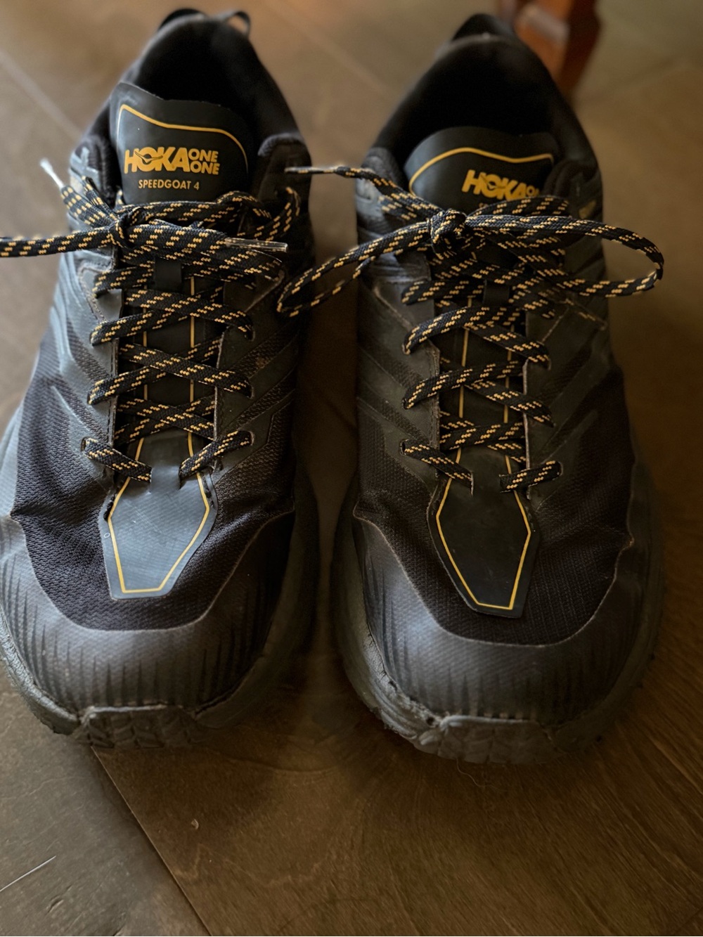 Hoka One One Speedgoat 4 Men's Trail Shoes - Black with Yellow Accents
